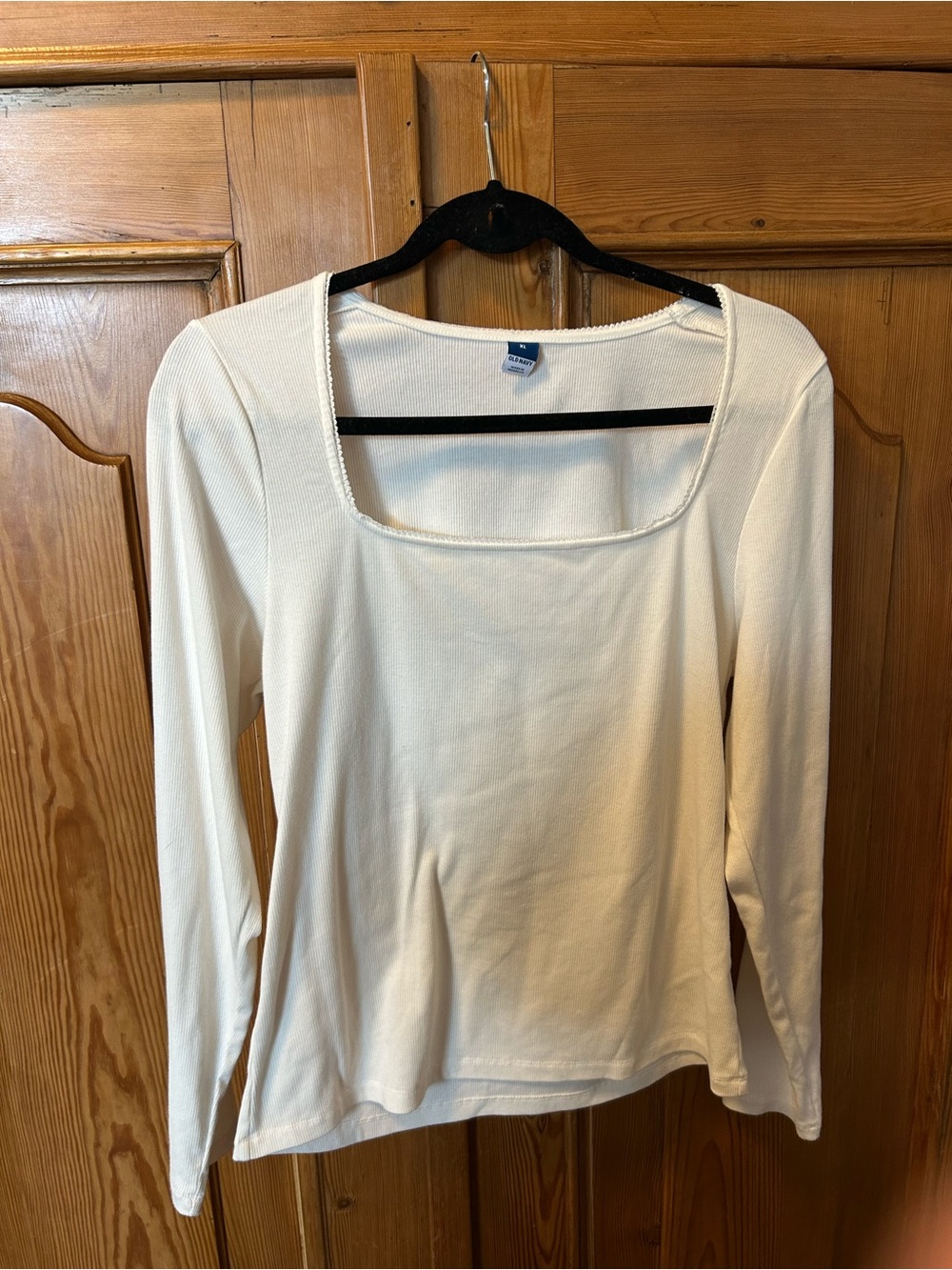 Old Navy Cream Square-Neck Long Sleeve Tee
